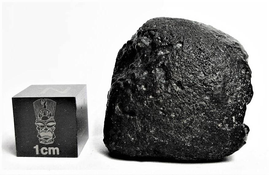 Carbonee cm2 meteorite 14 8 g