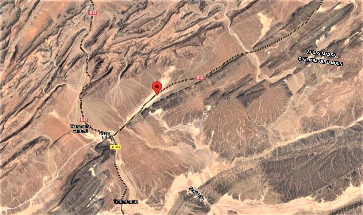 Chondrite meteorite strewfield