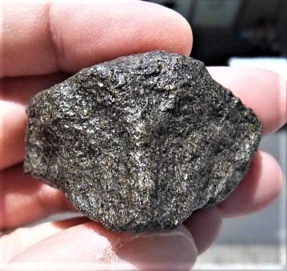 Martienne nwa 12960 shergottite