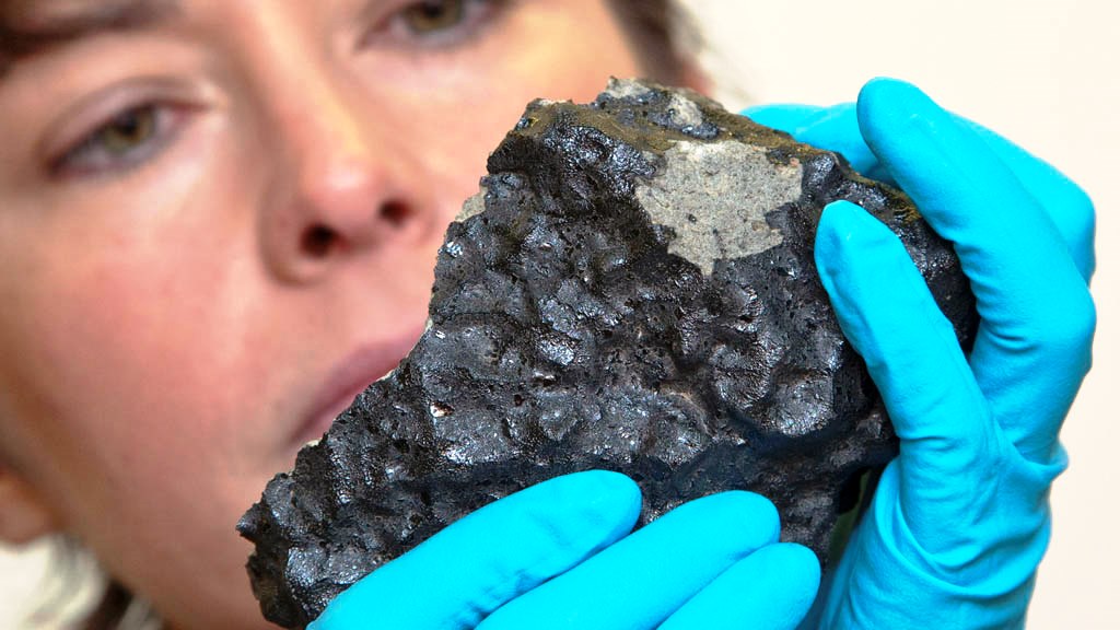 Tissint meteorite1 w